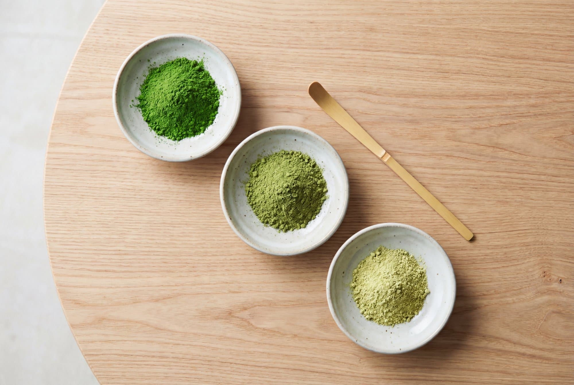 Matcha kopen gids - verschillende grades matcha poeder vergelijken